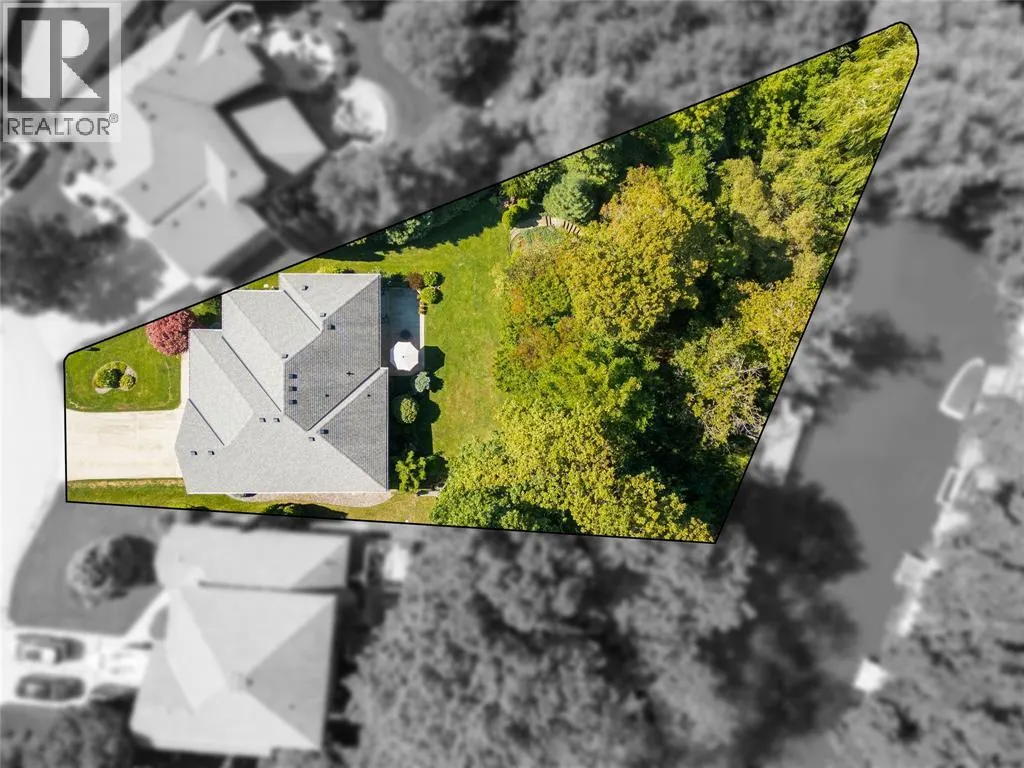 3125 BROOKSIDE CRESCENT