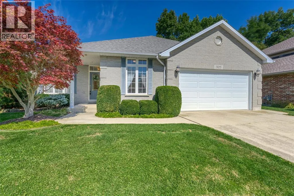 3125 BROOKSIDE CRESCENT