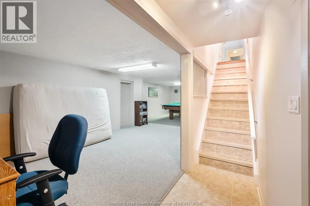 234 Essex Rd 18