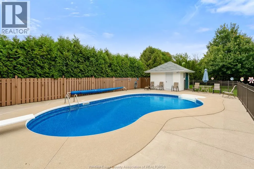 234 Essex Rd 18
