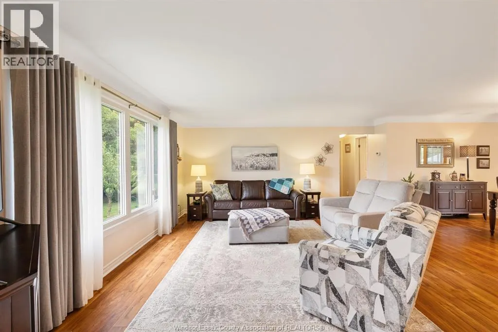 234 Essex Rd 18