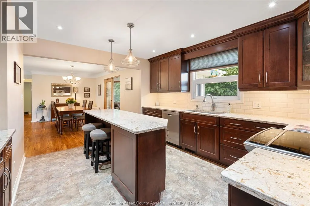 234 Essex Rd 18