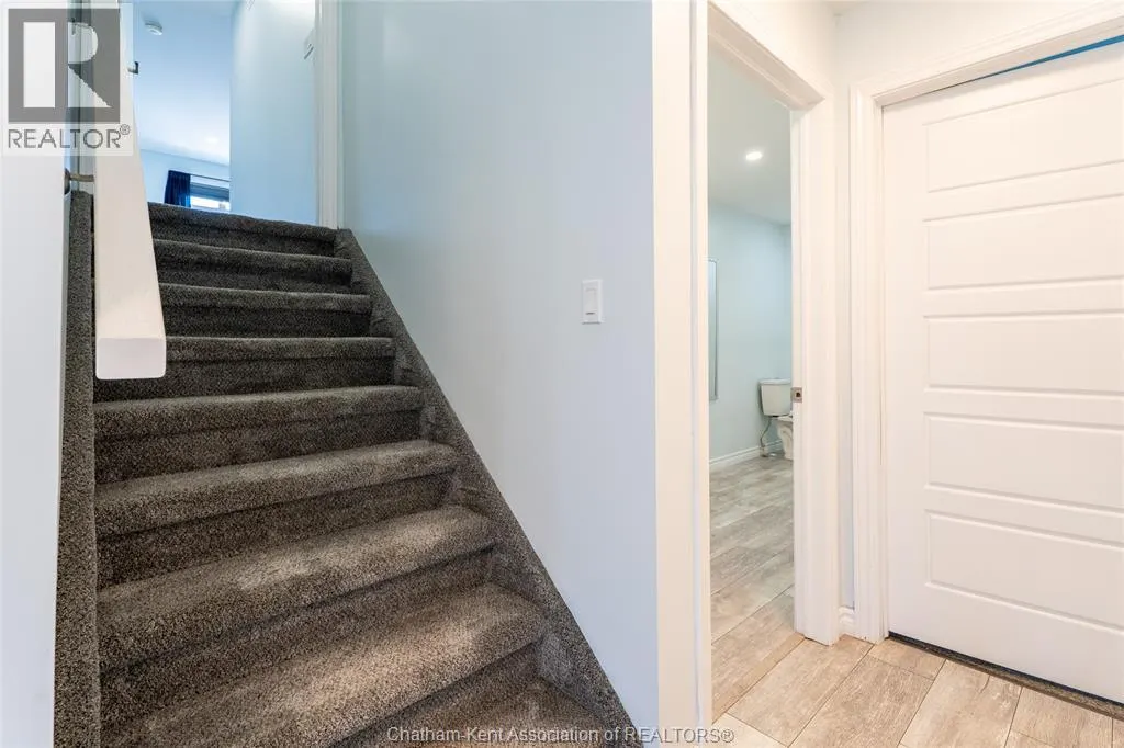 20 SIENNA COURT