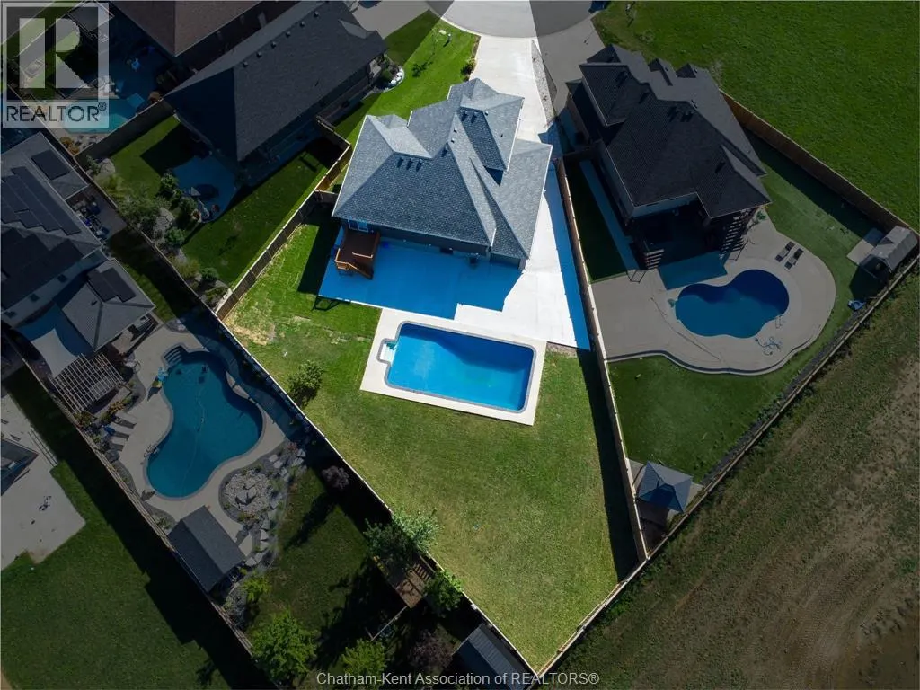 20 SIENNA COURT