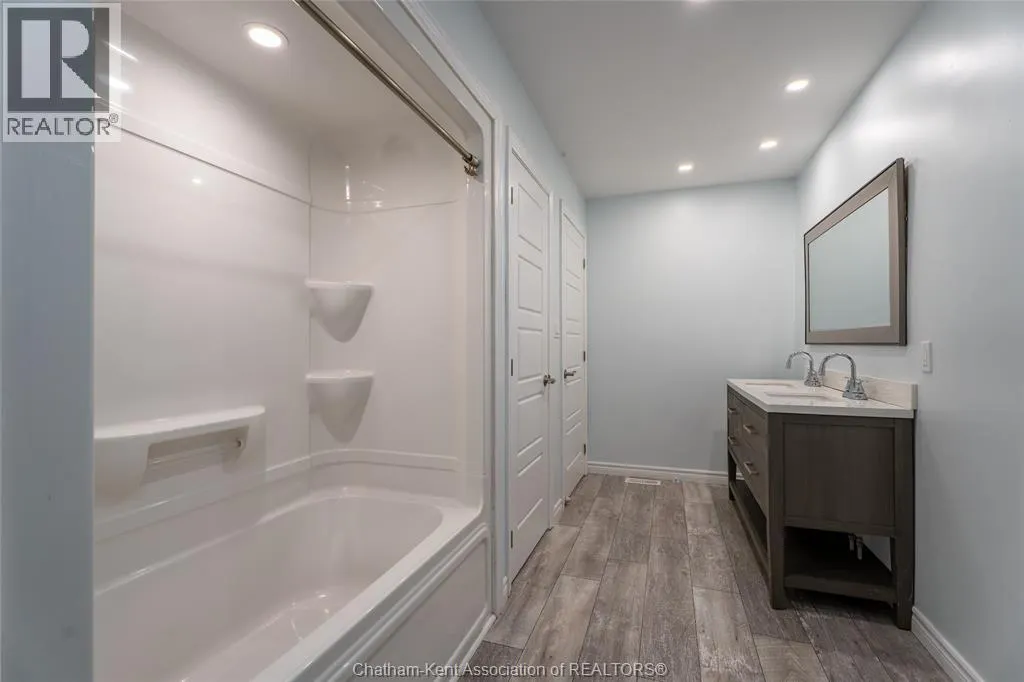 20 SIENNA COURT