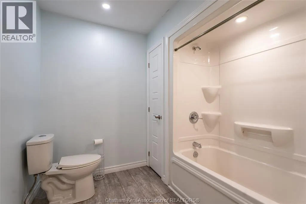 20 SIENNA COURT