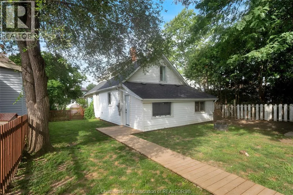273 St Clair STREET