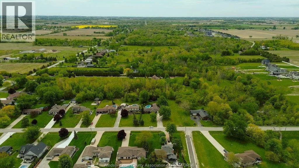 V/L BISSONNETTE LANE