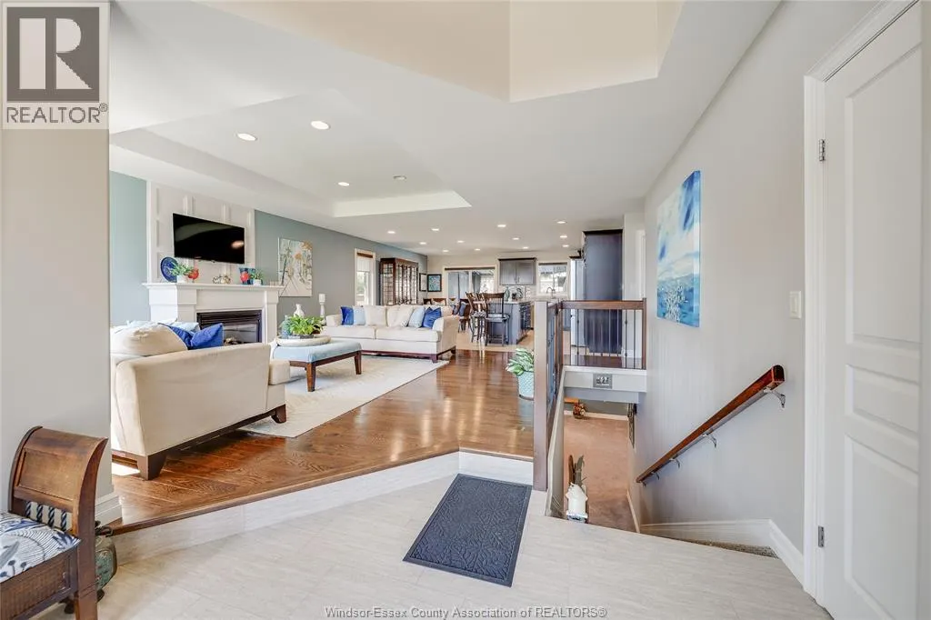 35 MARSHWOODS BOULEVARD