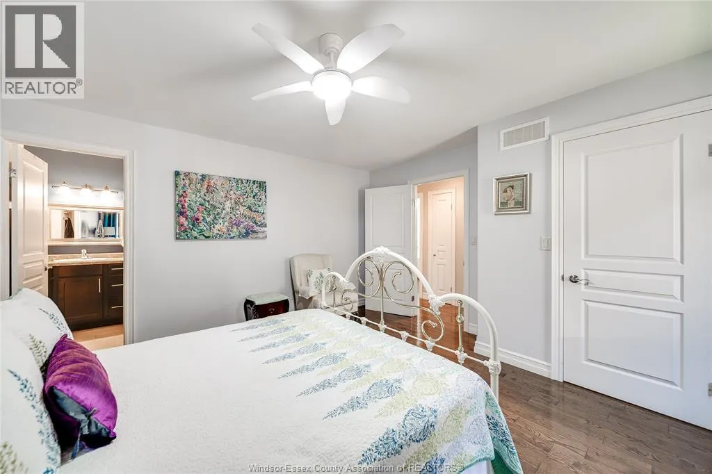 35 MARSHWOODS BOULEVARD