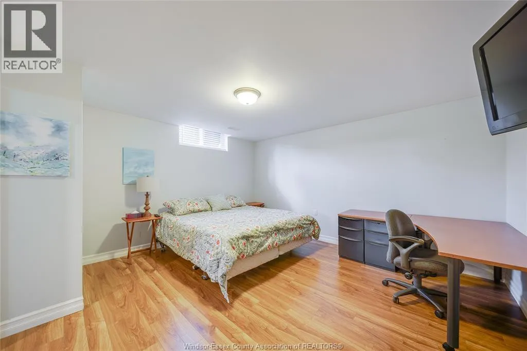 35 MARSHWOODS BOULEVARD