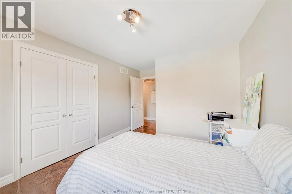 35 MARSHWOODS BOULEVARD