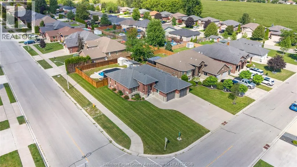 35 MARSHWOODS BOULEVARD
