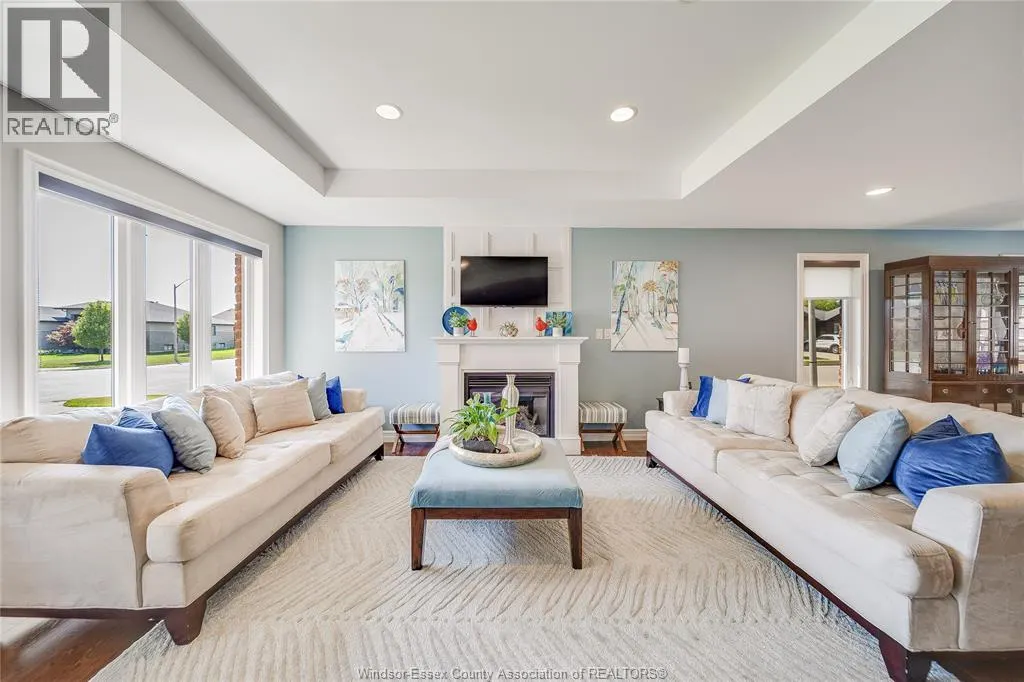 35 MARSHWOODS BOULEVARD