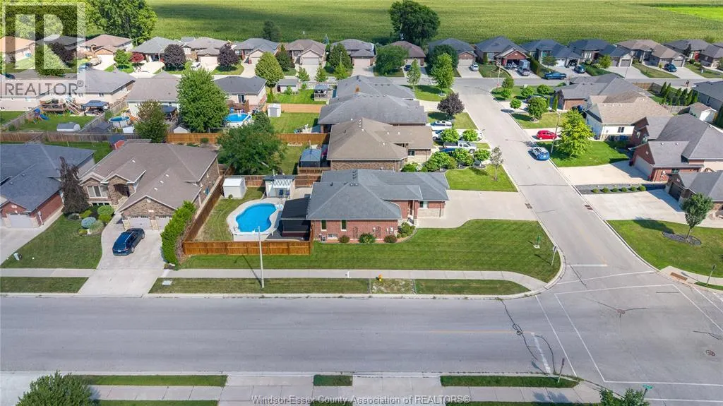 35 MARSHWOODS BOULEVARD