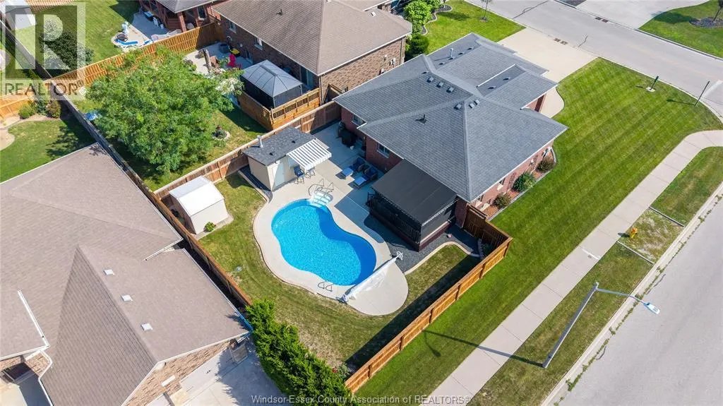 35 MARSHWOODS BOULEVARD