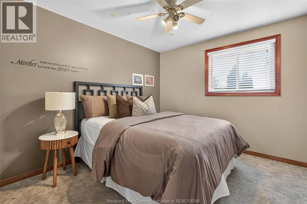 1946 LEPAIN CRESCENT