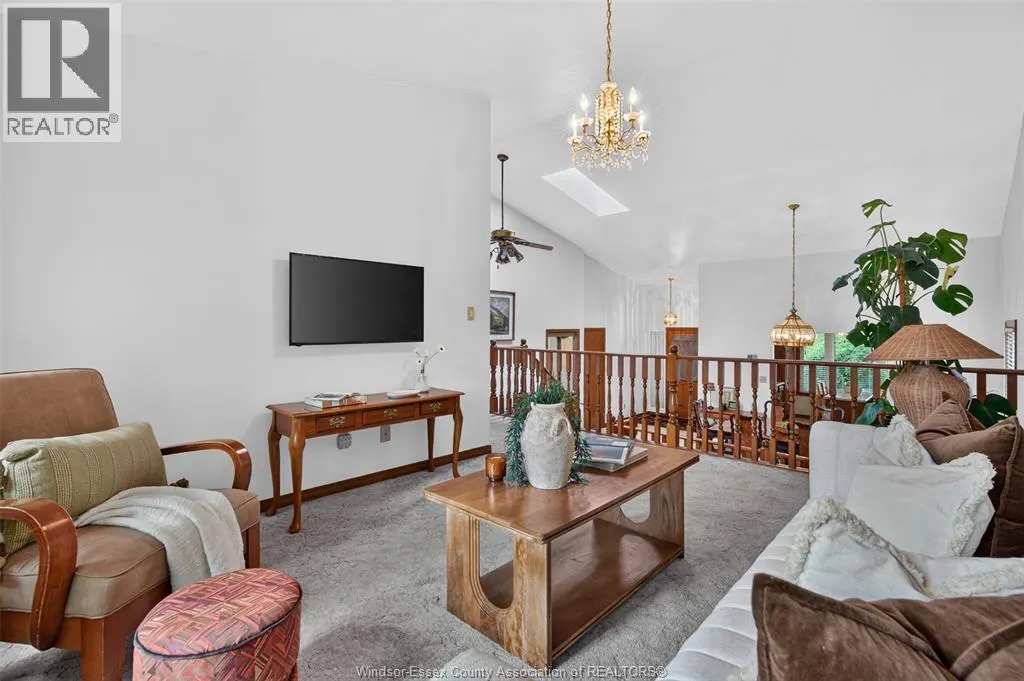 1946 LEPAIN CRESCENT