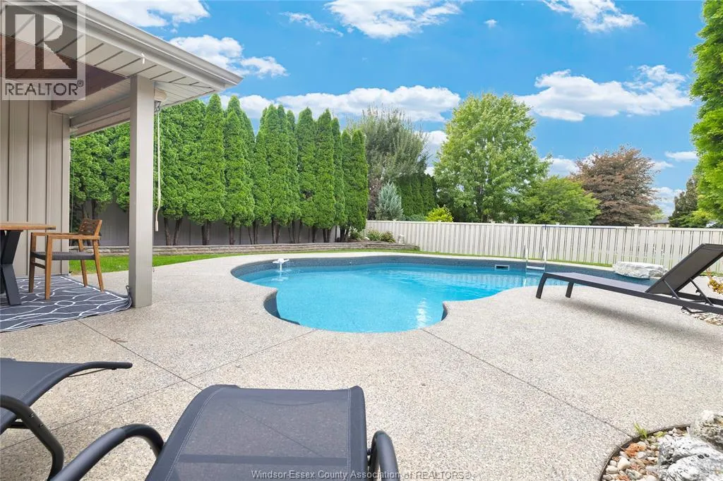 1371 MATTHEW CRESCENT