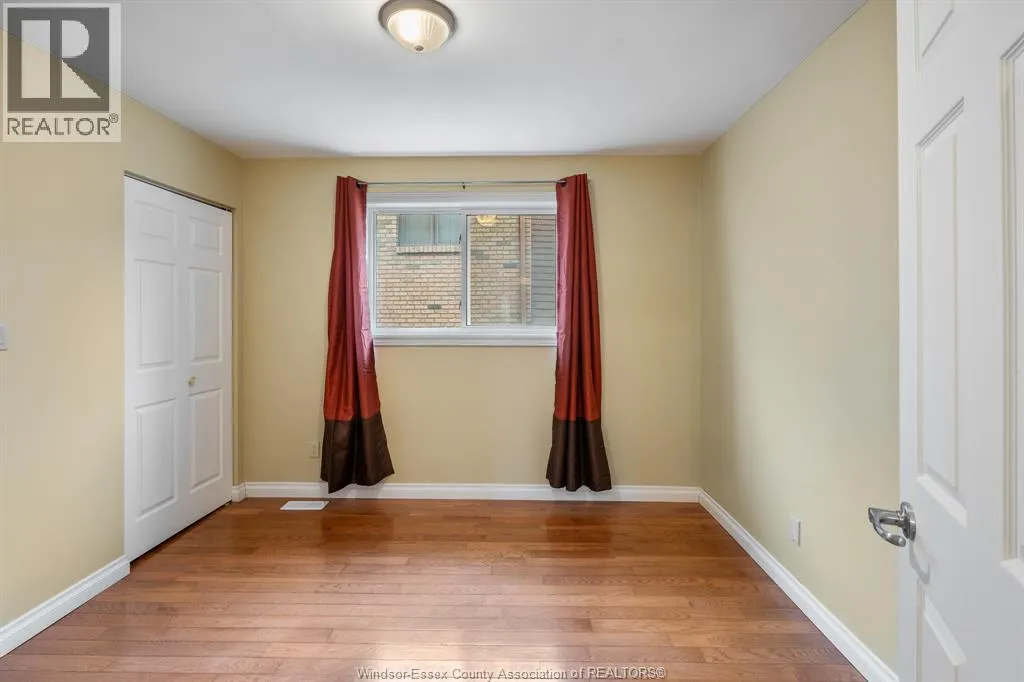 5530 ST. CLAIR
