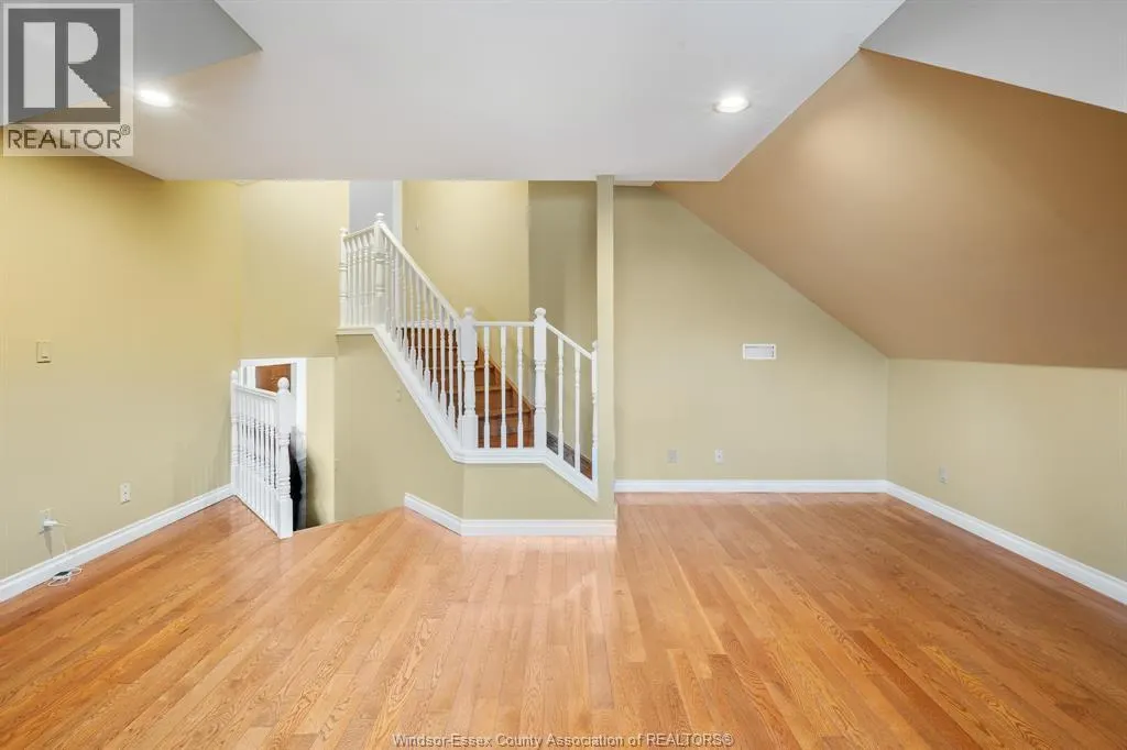 5530 ST. CLAIR