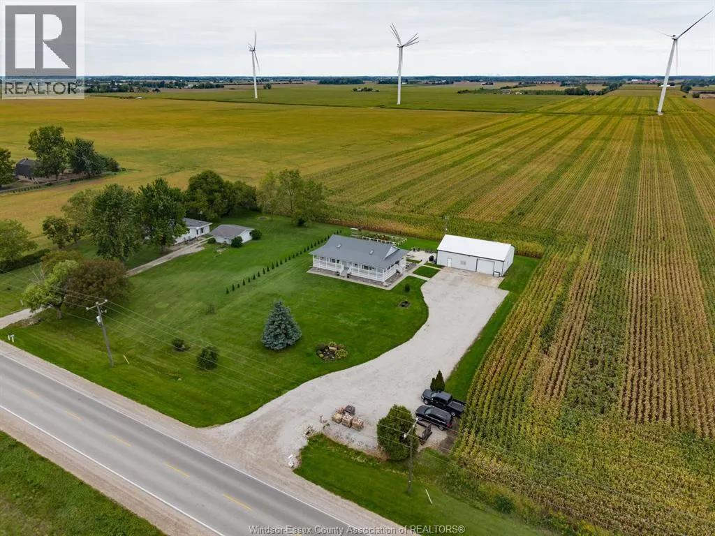2208 COUNTY RD 20 West