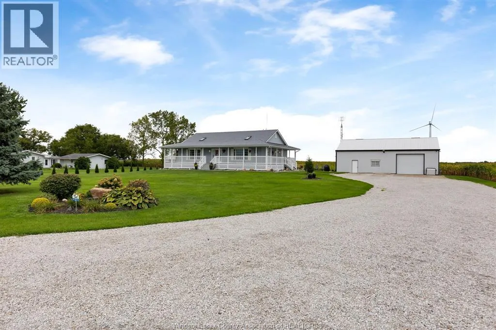 2208 COUNTY RD 20 West