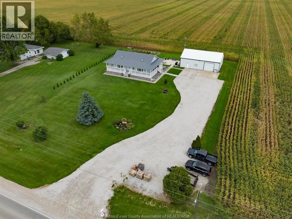 2208 COUNTY RD 20 West
