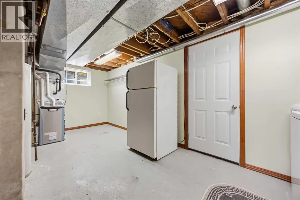 502 INDIAN ROAD North