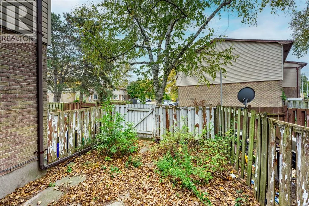 243 HAMPTON AVENUE Unit# 13