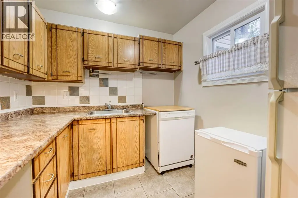 243 HAMPTON AVENUE Unit# 13