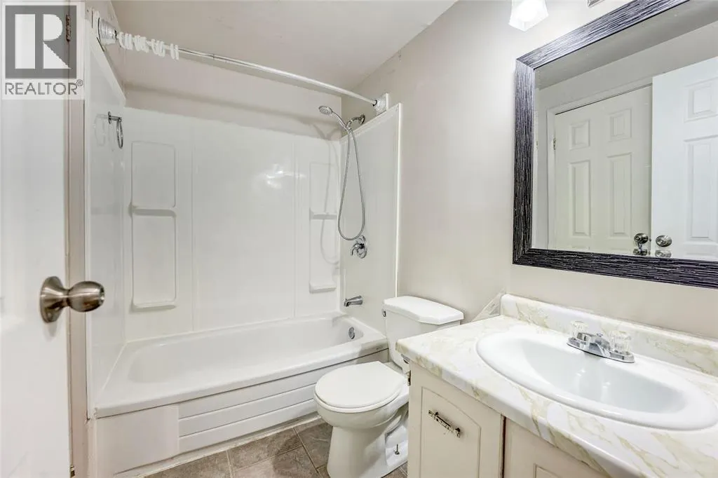 243 HAMPTON AVENUE Unit# 13