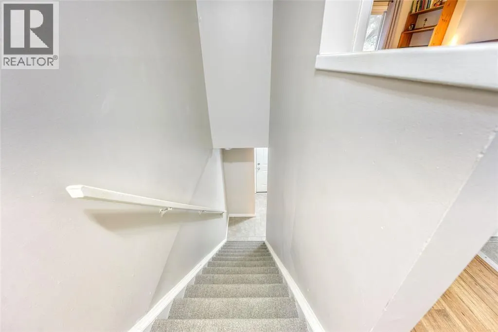 243 HAMPTON AVENUE Unit# 13