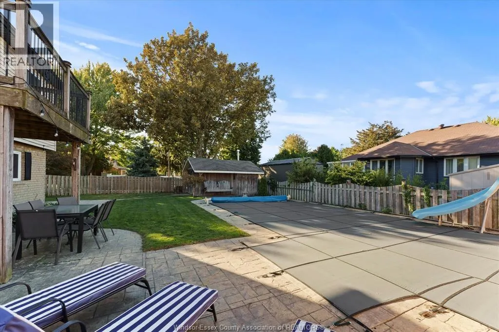 234 APPLEWOOD ROAD