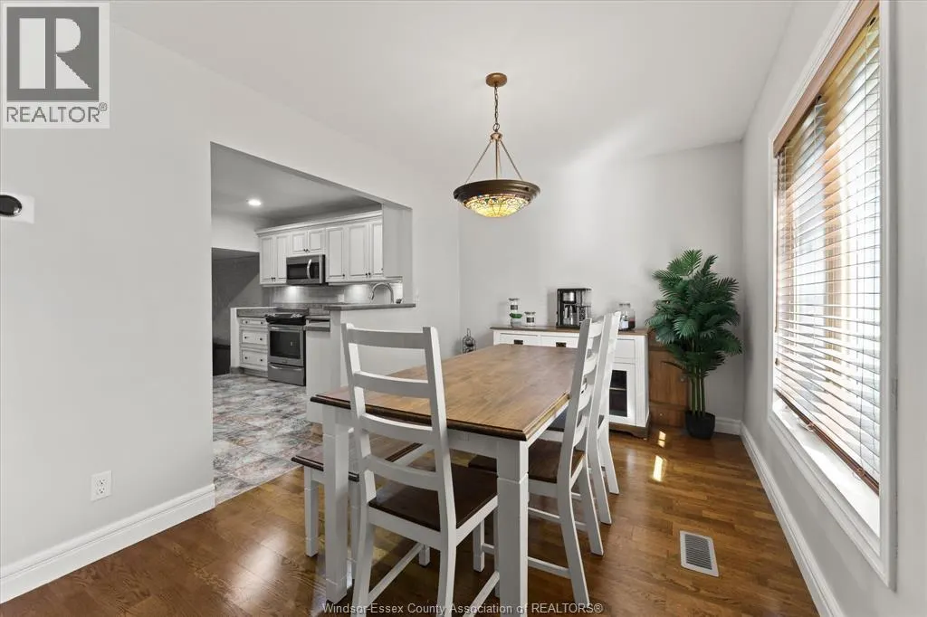 234 APPLEWOOD ROAD
