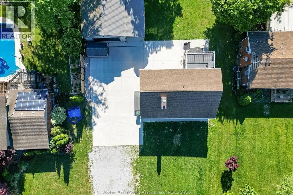 2040 FRONT ROAD North