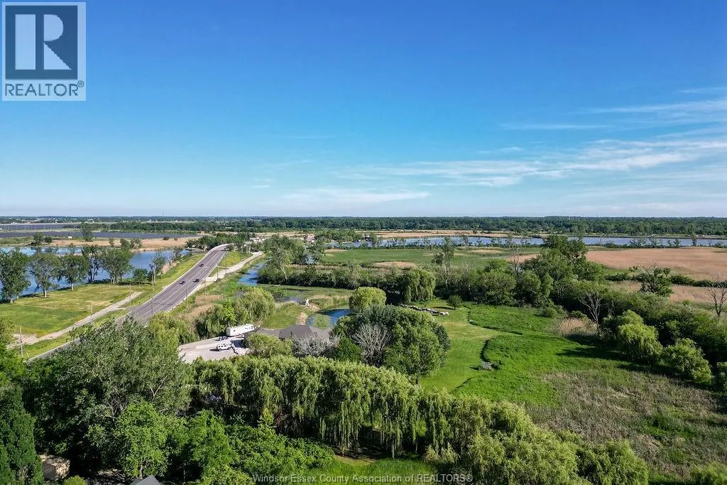 2040 FRONT ROAD North
