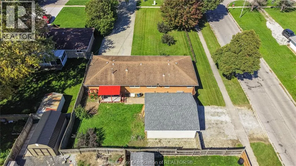 410 MCNAUGHTON AVENUE East