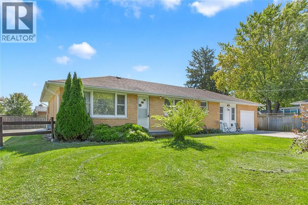 410 MCNAUGHTON AVENUE East