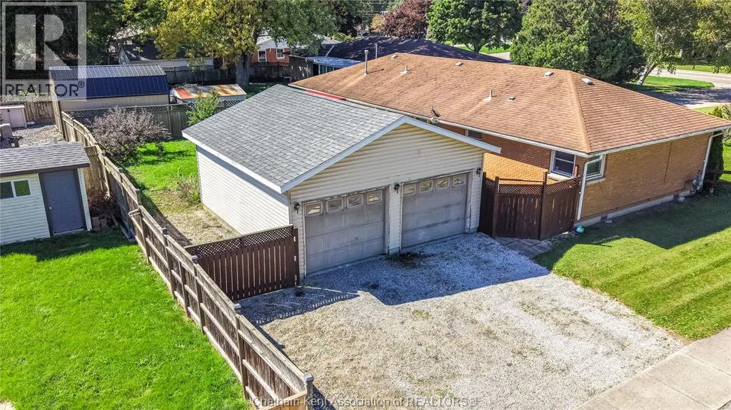 410 MCNAUGHTON AVENUE East