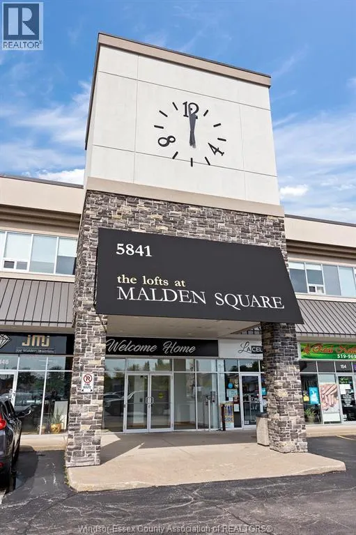 5841 MALDEN Square Unit# 206