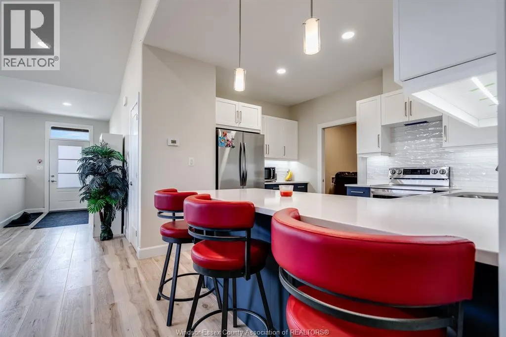 304 Horizon LANE