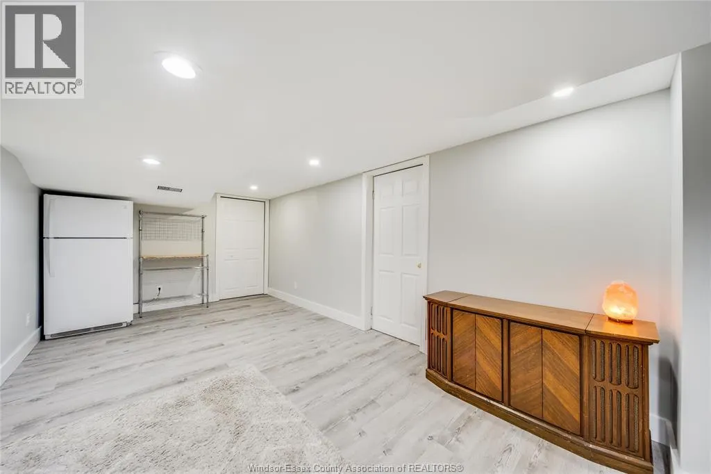 2777 ROCKWELL BOULEVARD