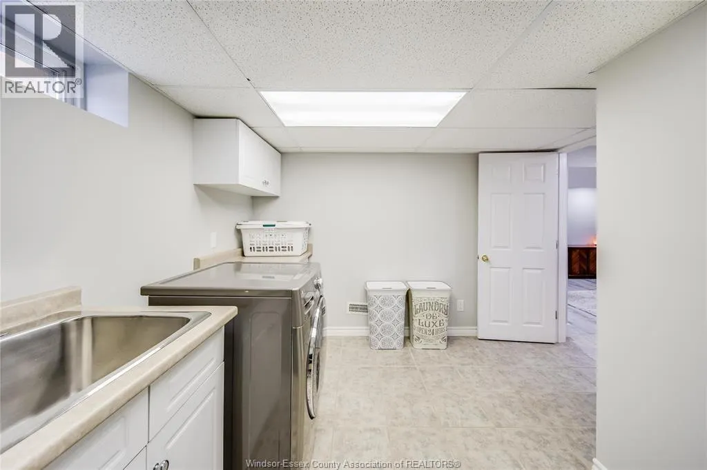 2777 ROCKWELL BOULEVARD