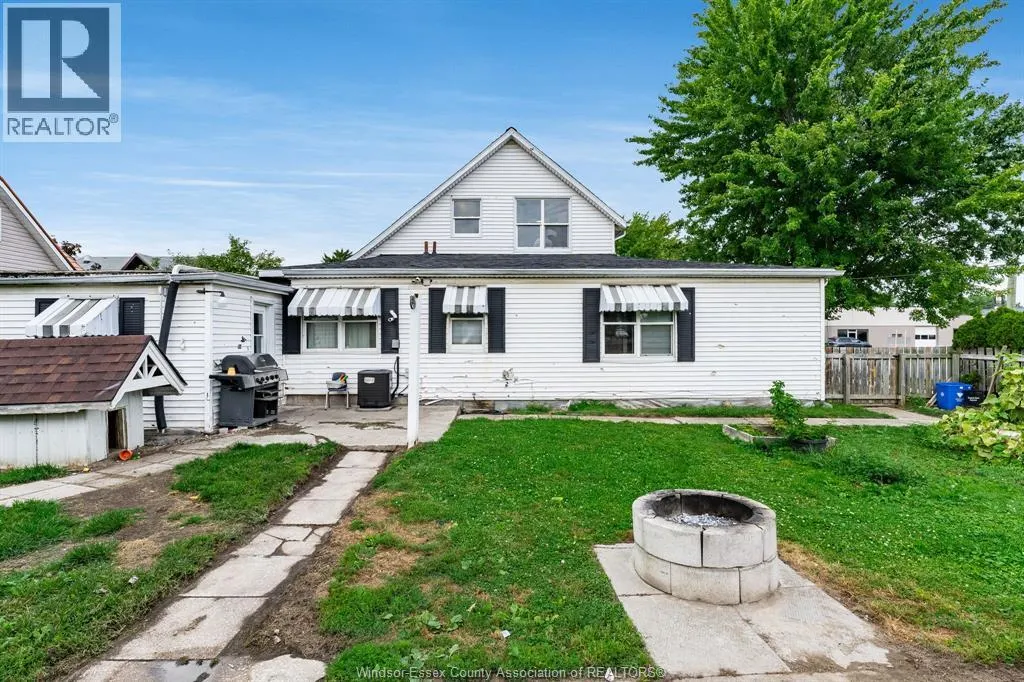 60 Talbot ROAD East