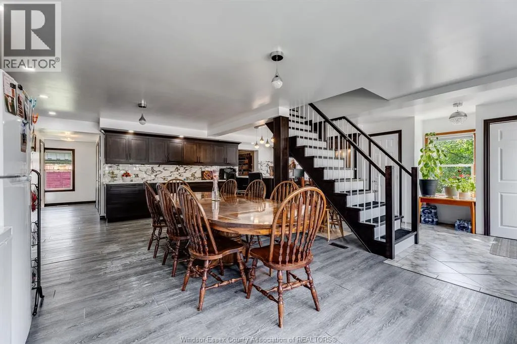 60 Talbot ROAD East