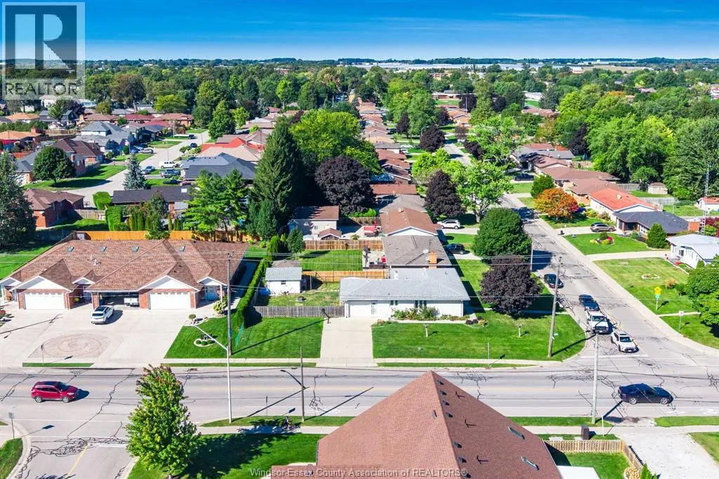 85 Lutsch AVENUE