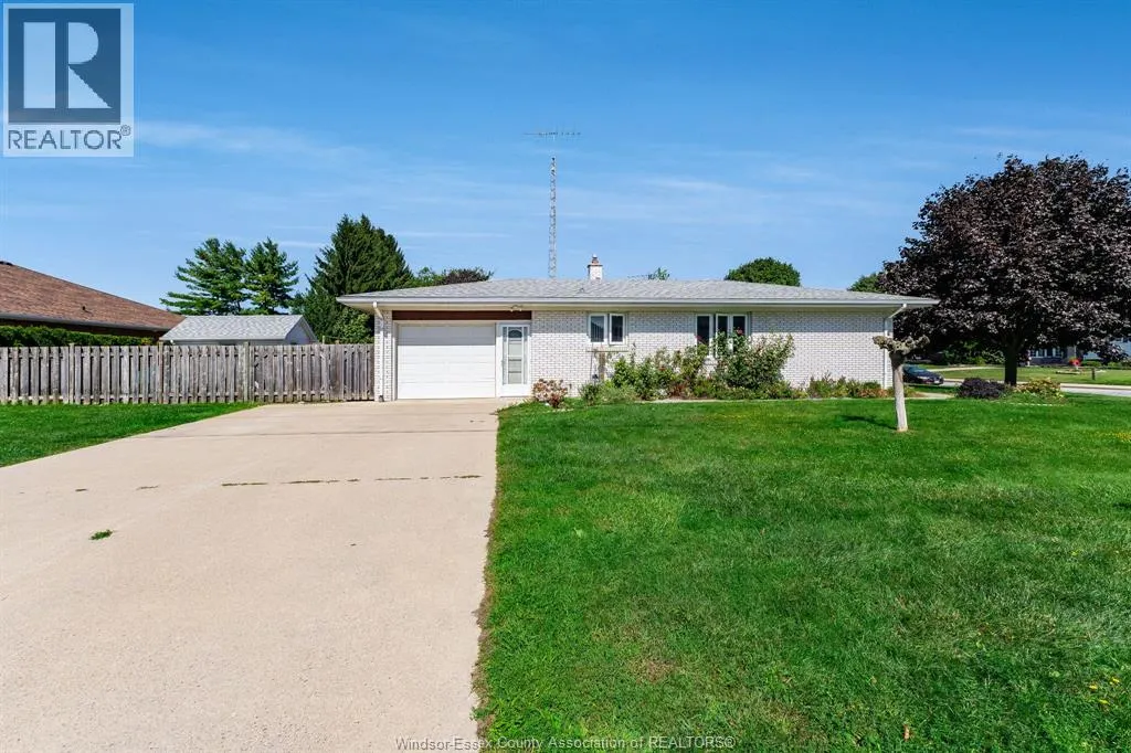 85 Lutsch AVENUE