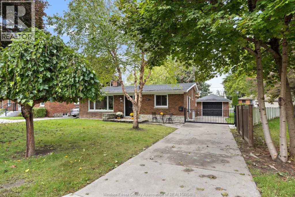 1109 Parkview AVENUE