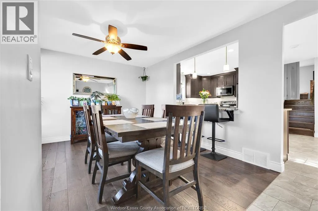 458 DESJARDINS CRESCENT